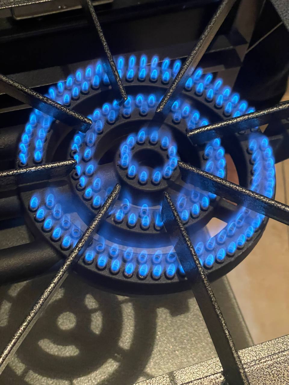 طابونة عصرية + بلاك شوفونت + شواية + طابلة😍